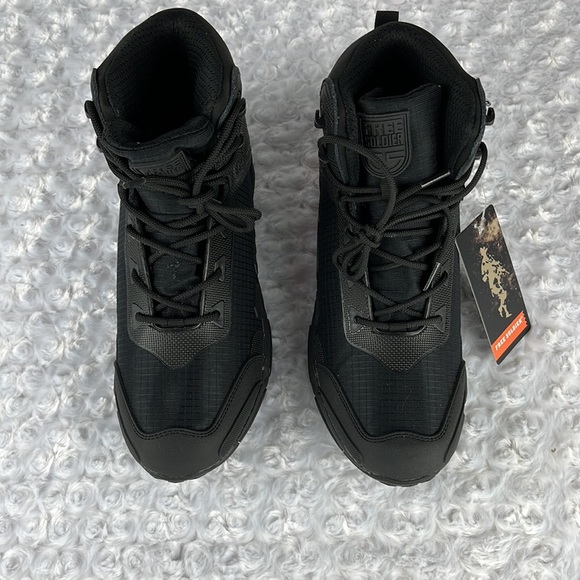 Free Soldier Lightweight Water Proof Mountain Boots - Picture 3 of 8